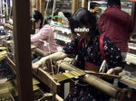 機織り体験1.jpg